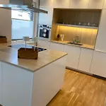 Moderner Rueckzugsort In Messe Naehe