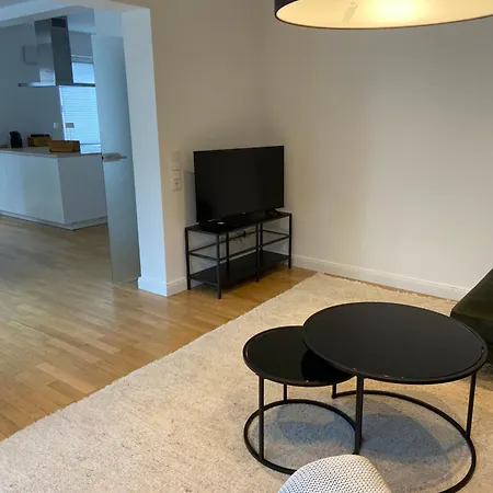 Appartement Moderner Rueckzugsort In Messe Naehe *